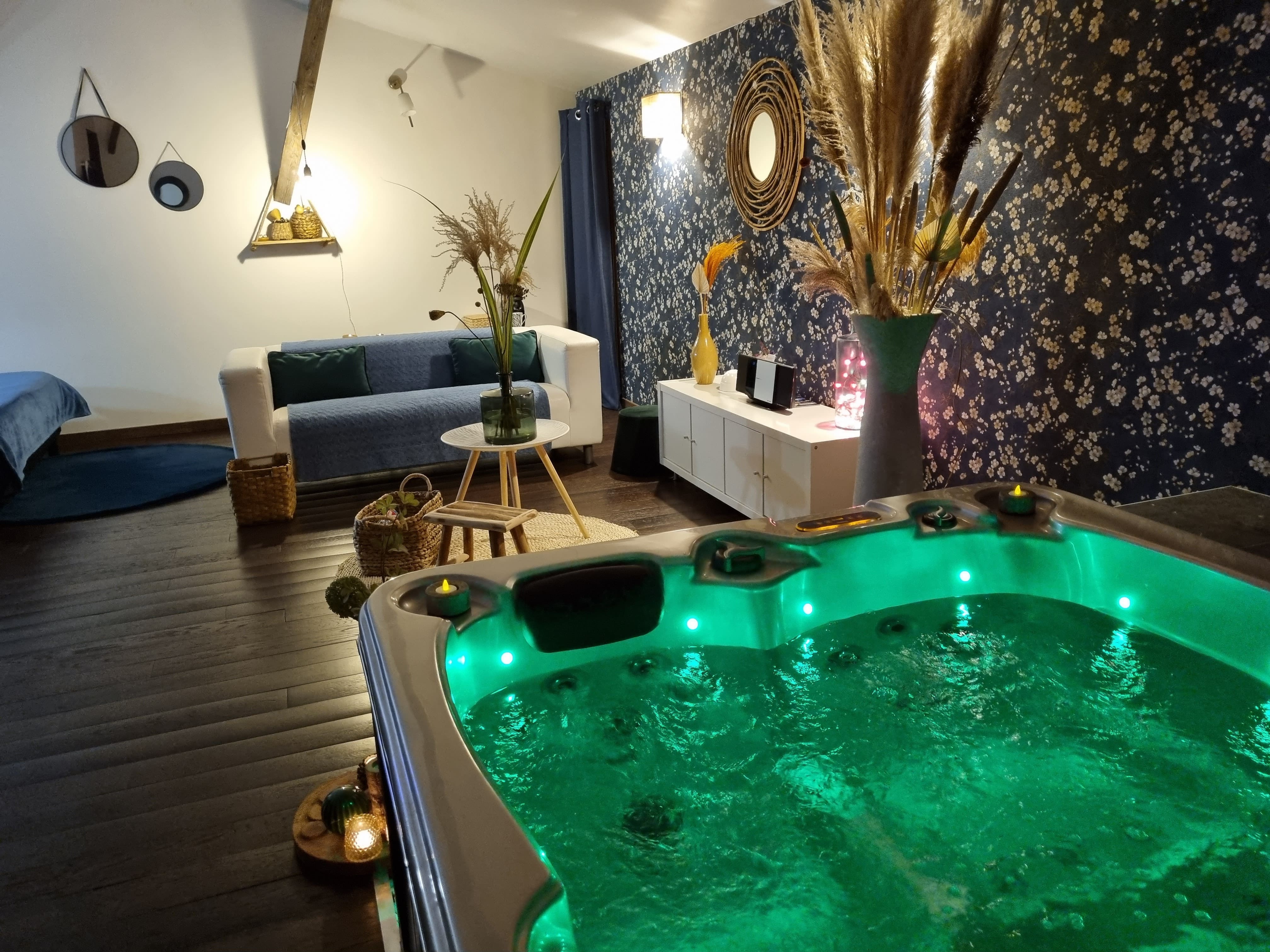 Le 7 de coeur - Suite privée de 50m2 avec jacuzzi privatif by Edenight